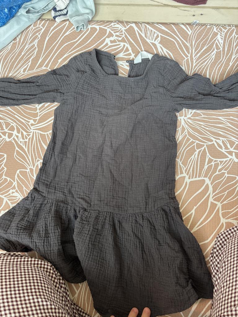 H&M kjole mørkegrå 116