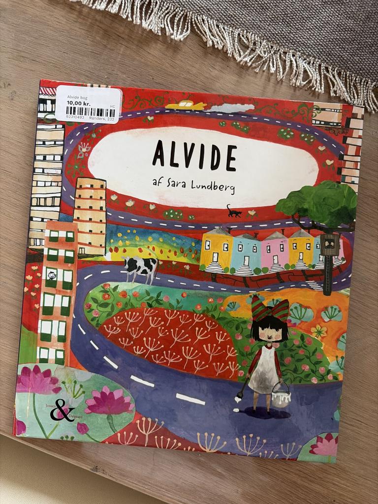 Alvide af Sara Lundberg