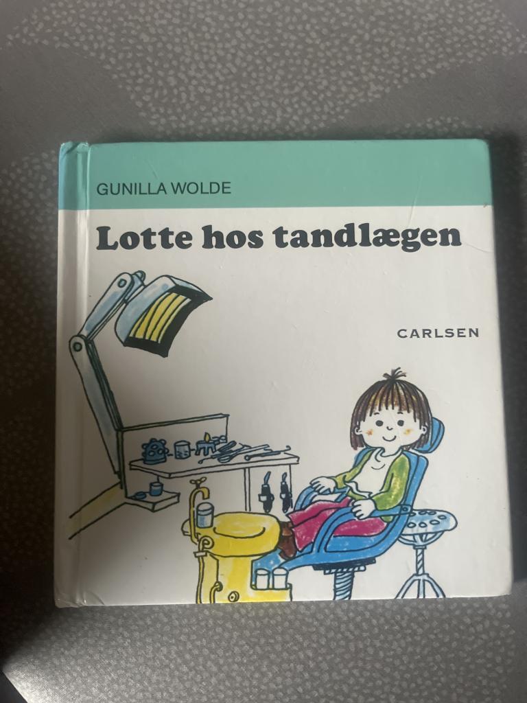 Lotte hos tandlægen