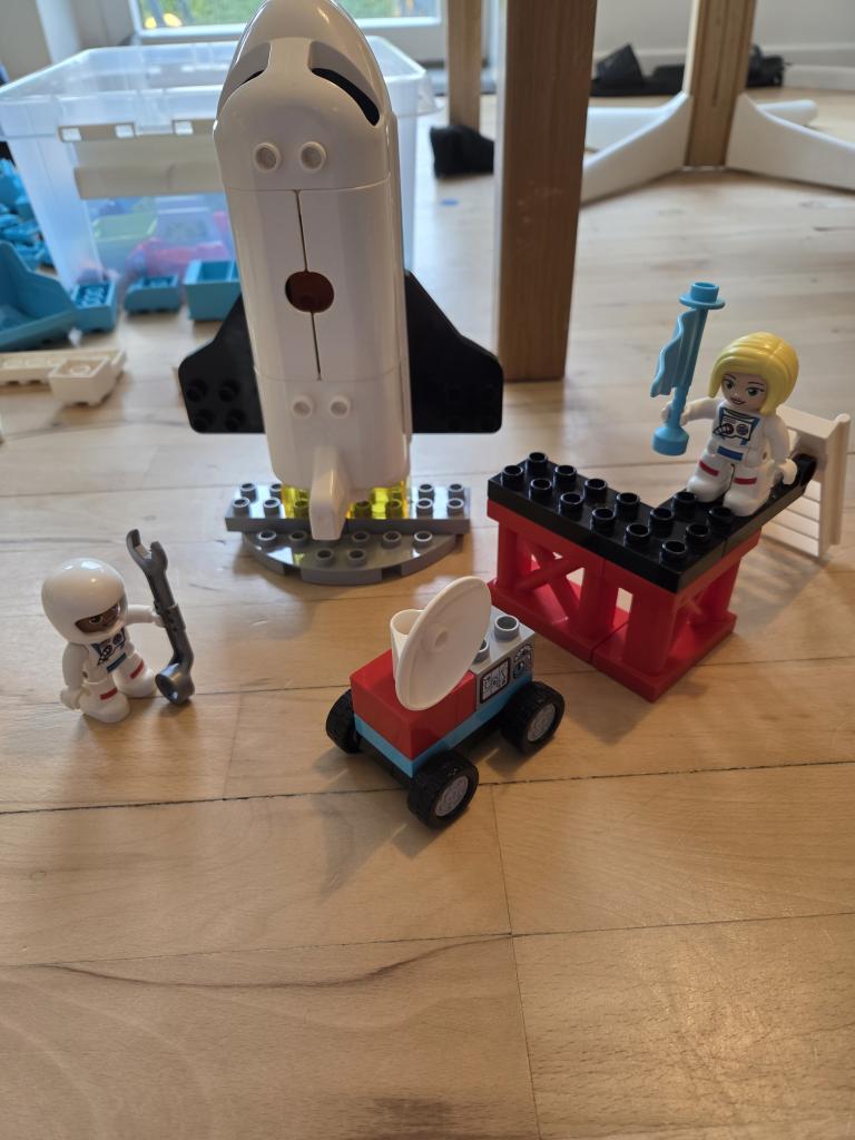 LEGO Duplo rumraket