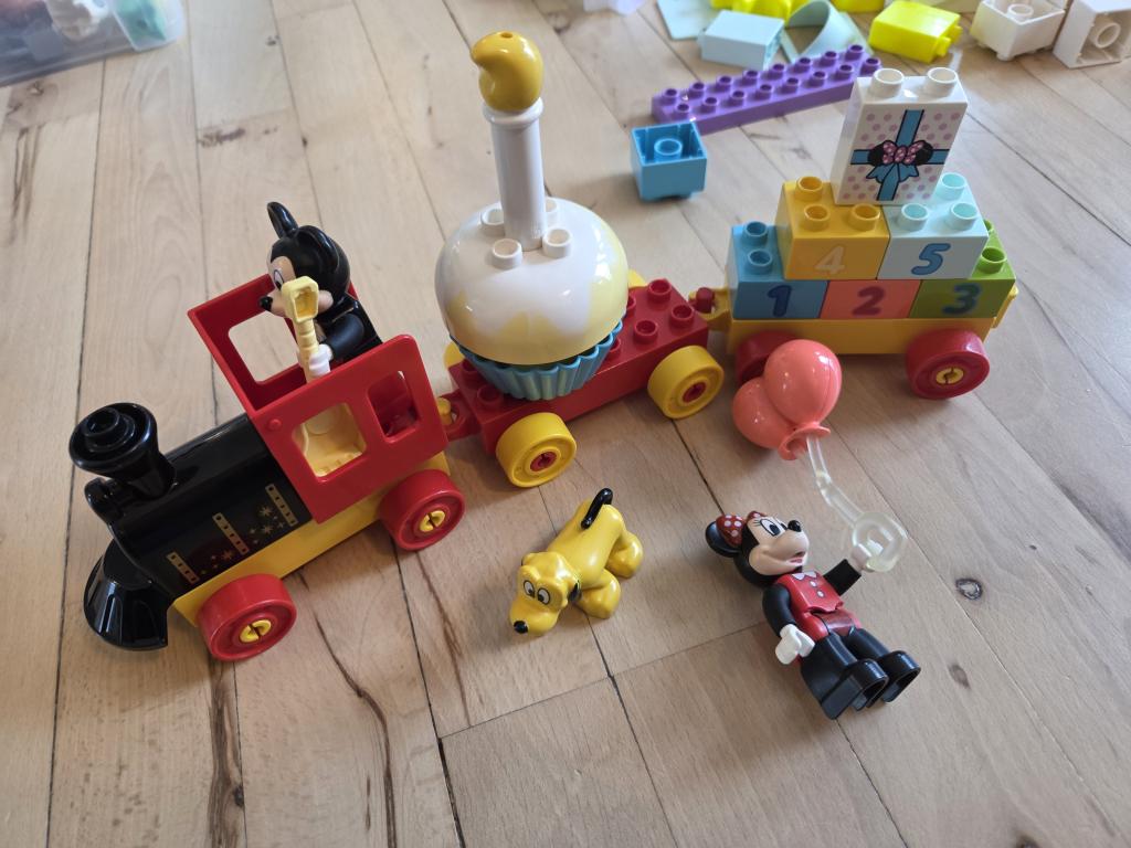 DUPLO Mickey tog