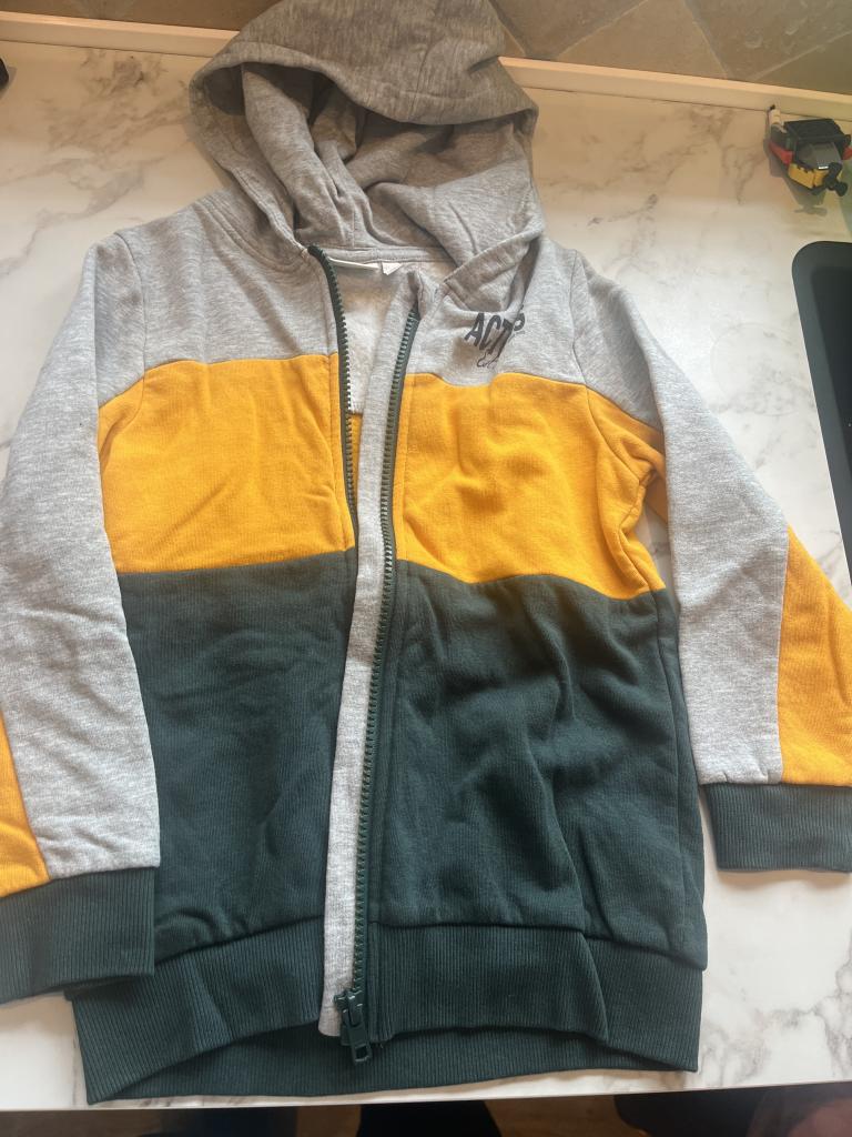 NI Cardigan