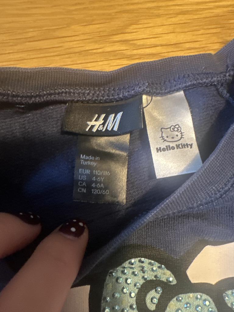 H&M Hello Kitty bluse