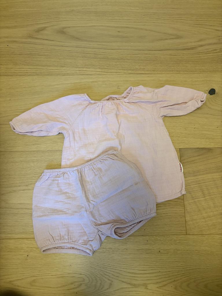Cotonéa bluse og shorts