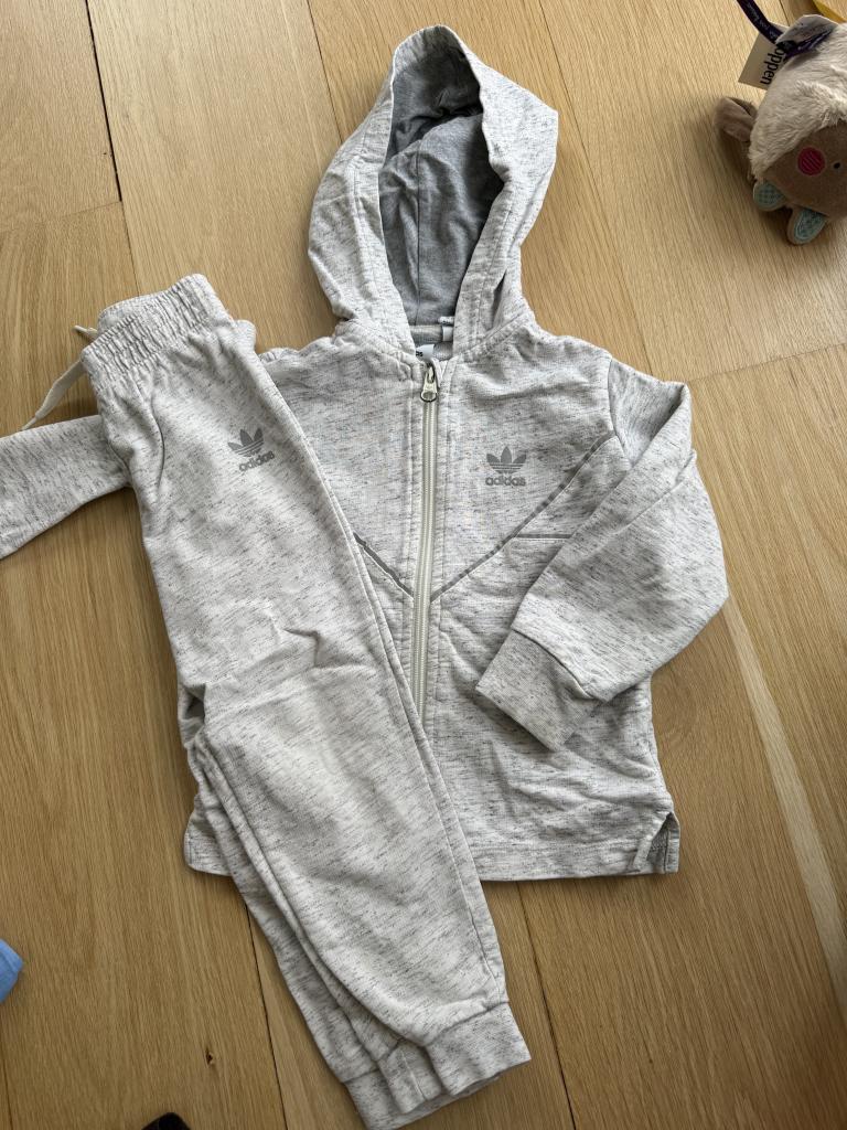 Adidas sweatsæt