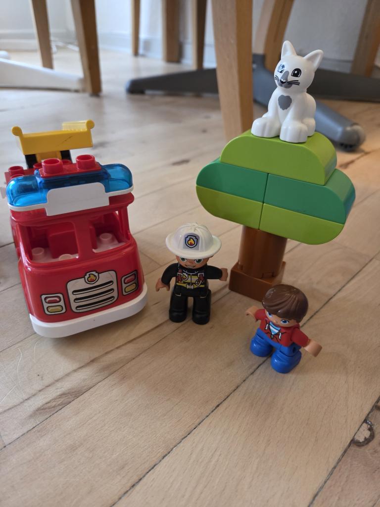 LEGO Duplo brandbil