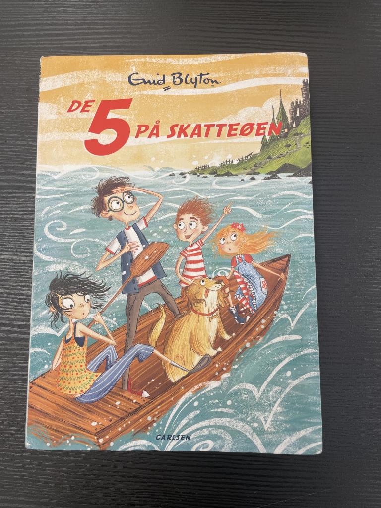 Bog, De 5 på skatteøen