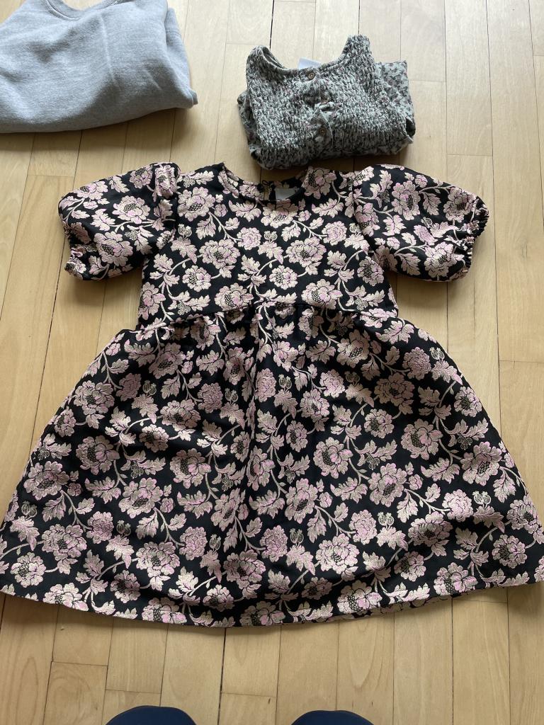 VRS blomstret kjole 104