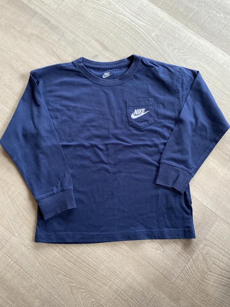 Nike l/æ bluse 110-116