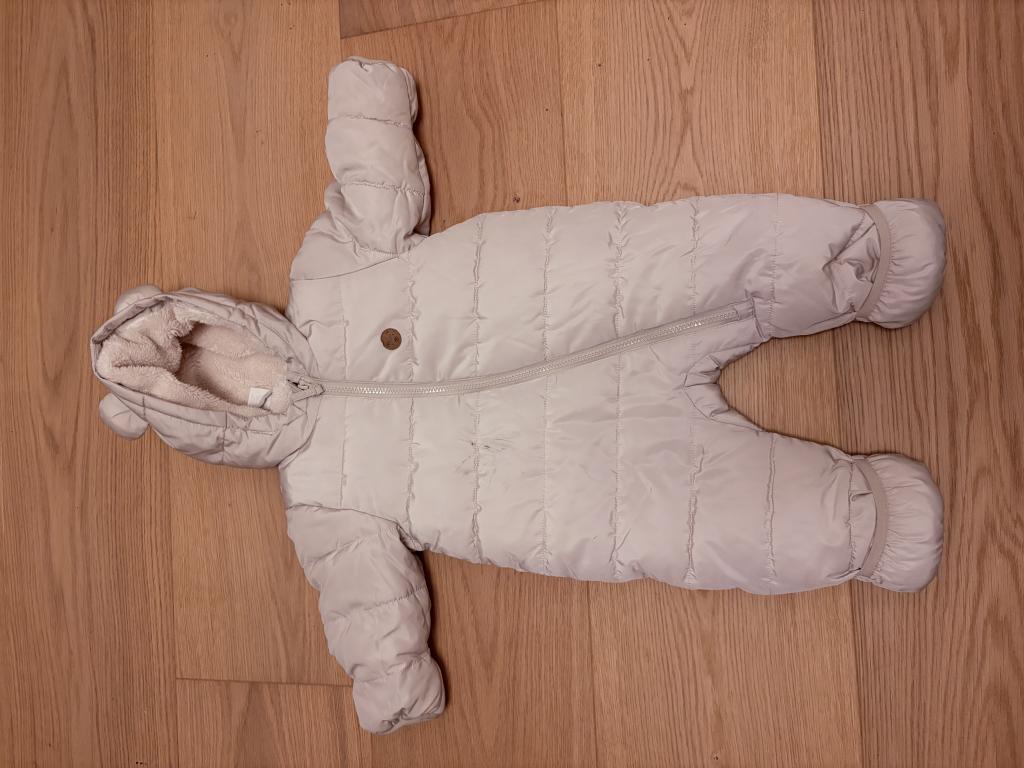 H&M flyverdragt