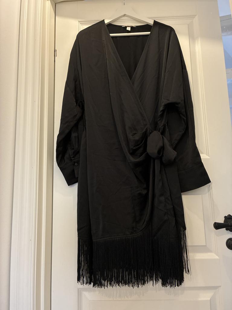 H&M sort ammekjole