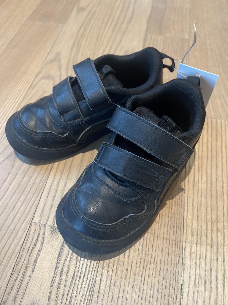 Puma sorte sneakers 25