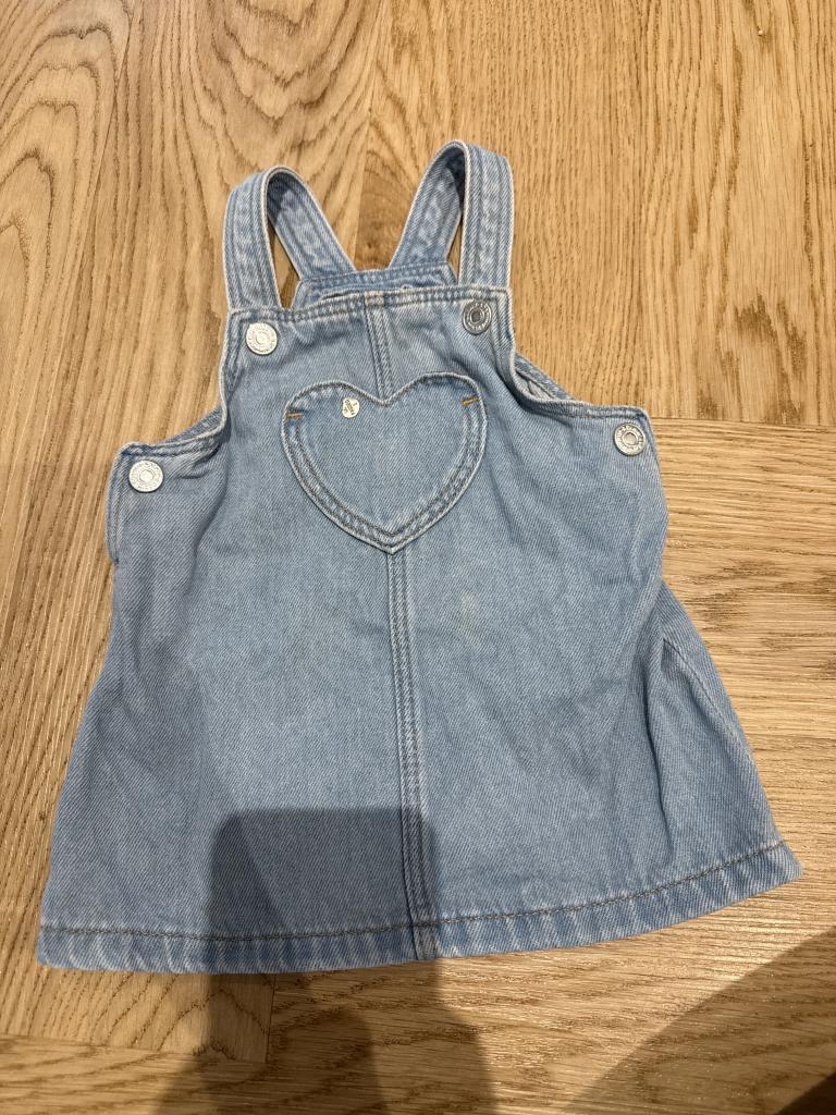 Denim kjole H&M s. 68