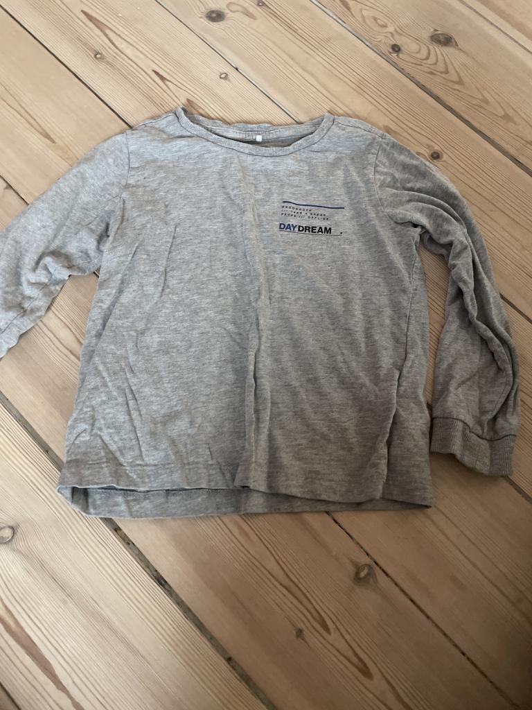 Name it bluse grå 110