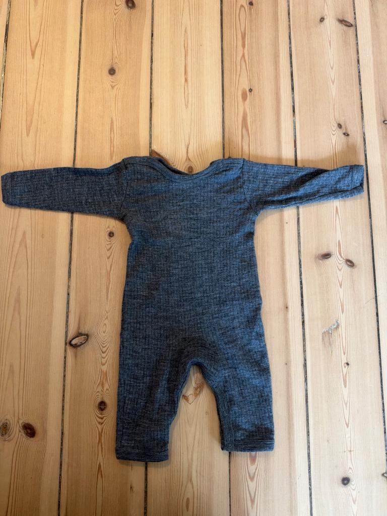 808 uldnatdragt str. 62