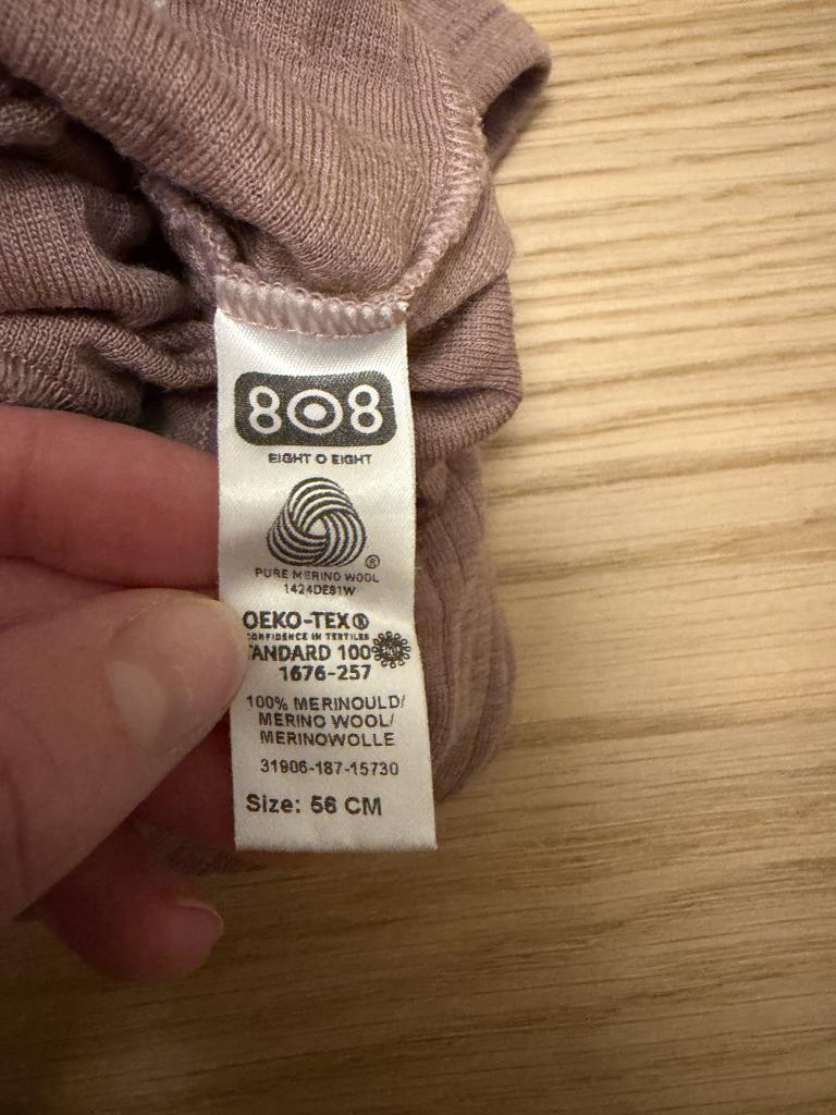 808 heldragt i uld