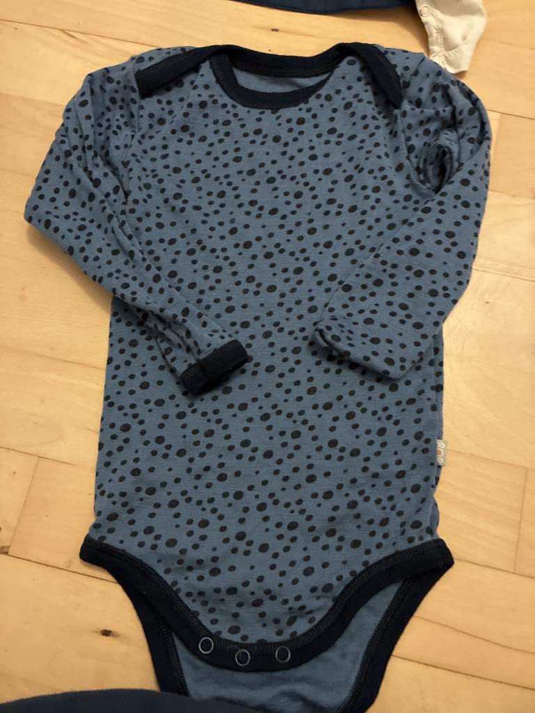 808 uldbody blå 92