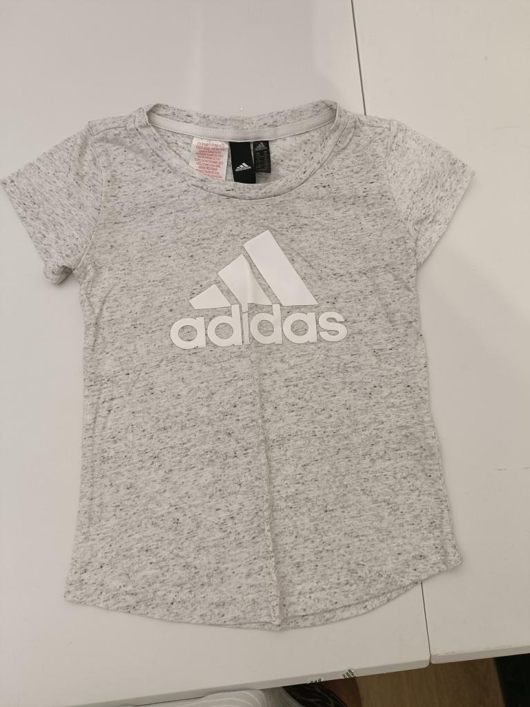 Adidas T-shirt