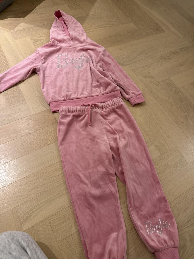 Barbie sweatstrik sæt