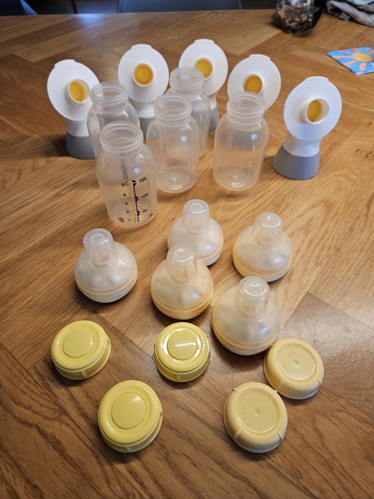Medela flasker og dele