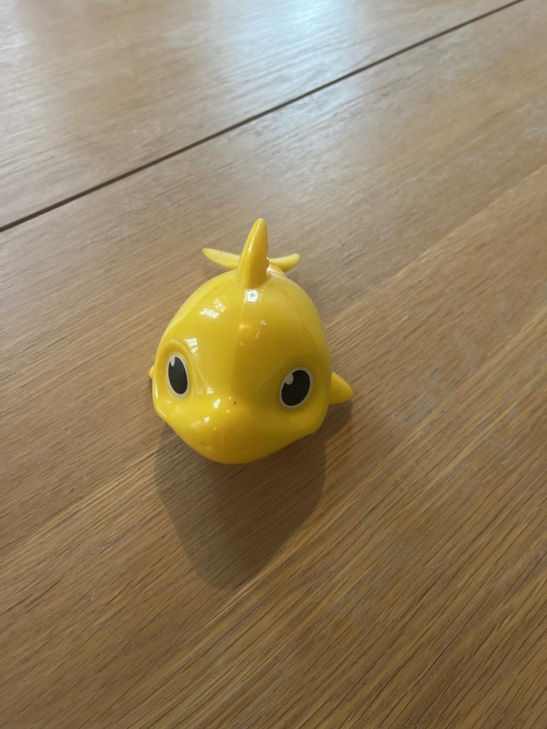 Baby Shark til badet