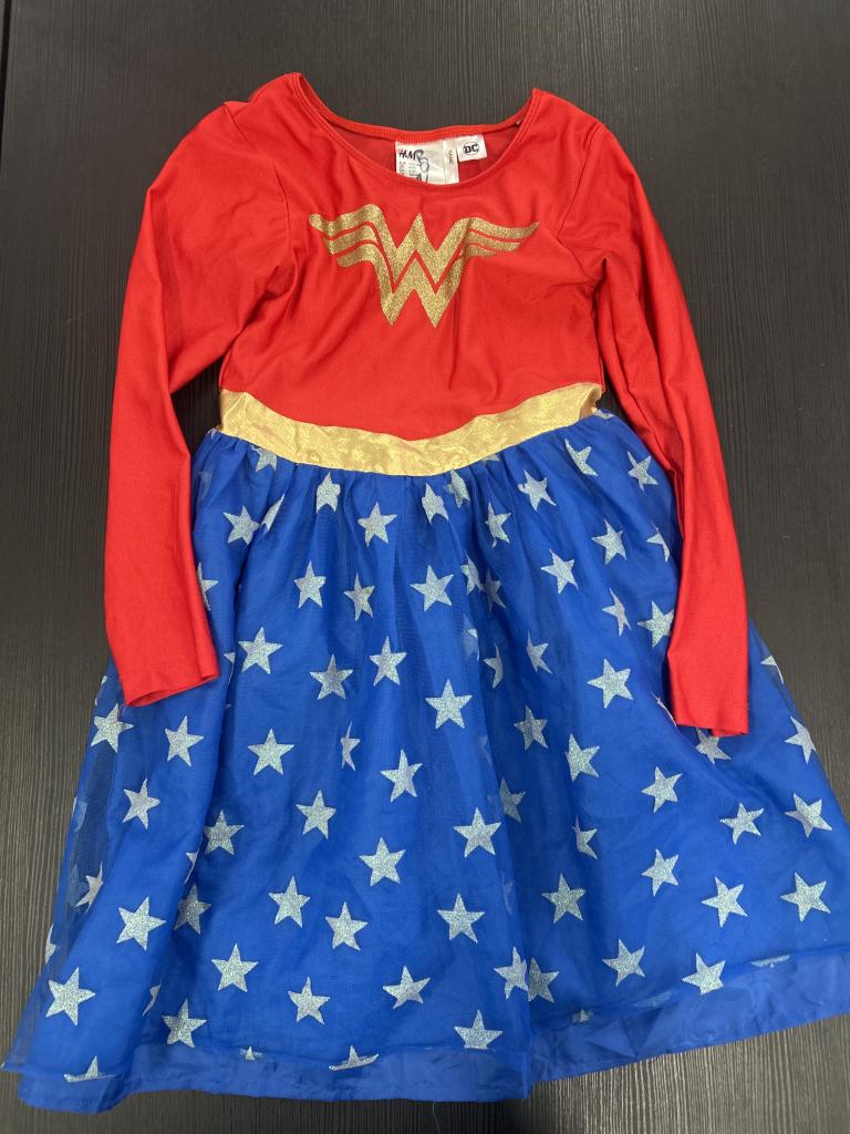 H&M Wonder Woman 122