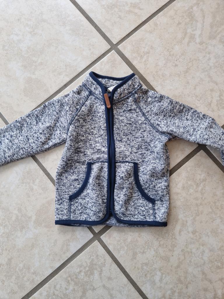 H&M. Fleece trøje 80