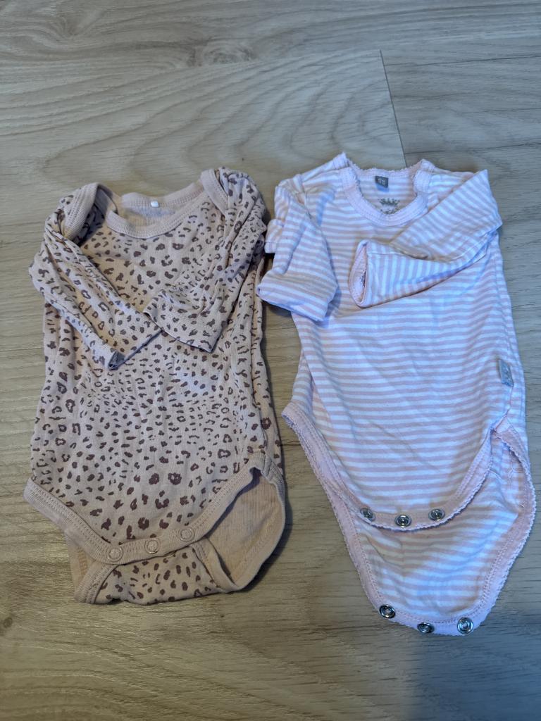 2 langærmede bodyer