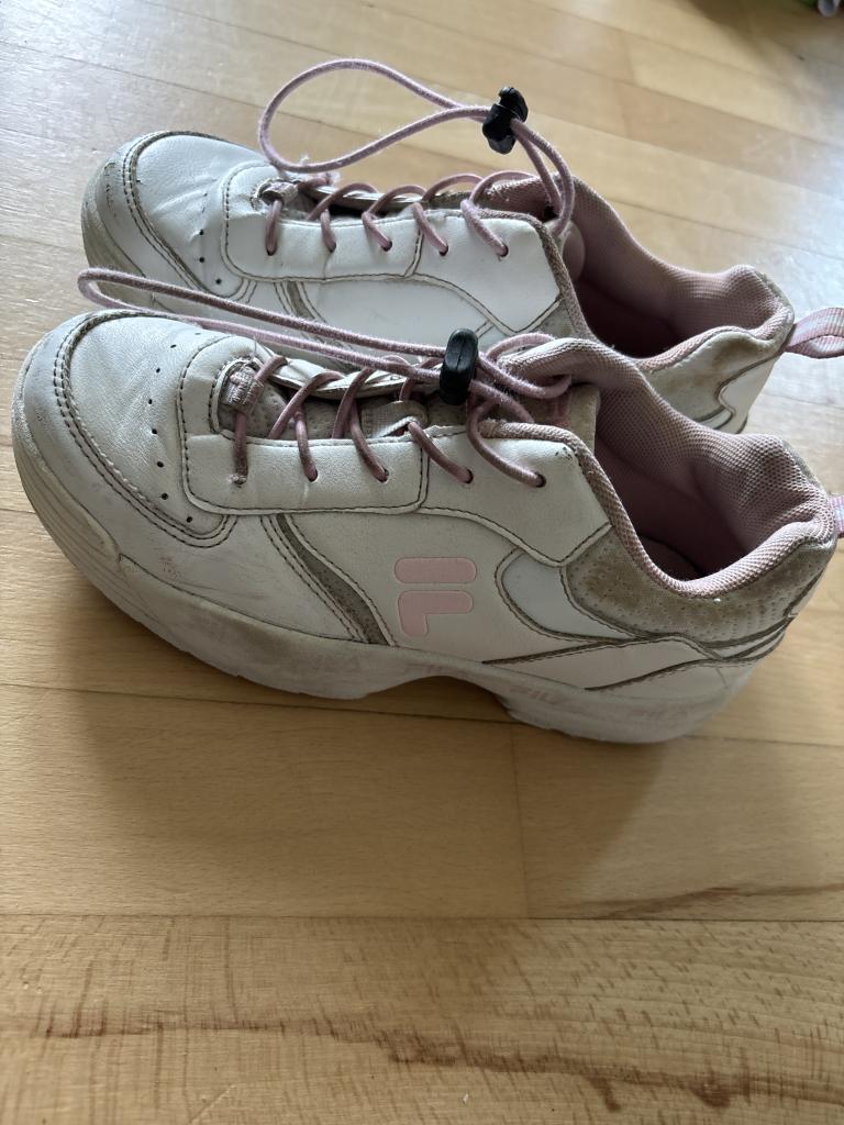 Fila sneakers