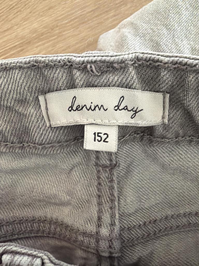 Grå Denim Day jeans 152
