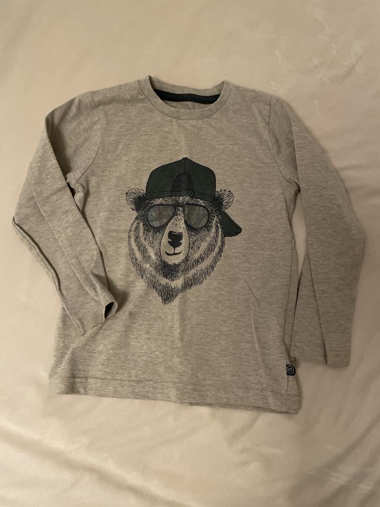 Bluse med bjørn 104
