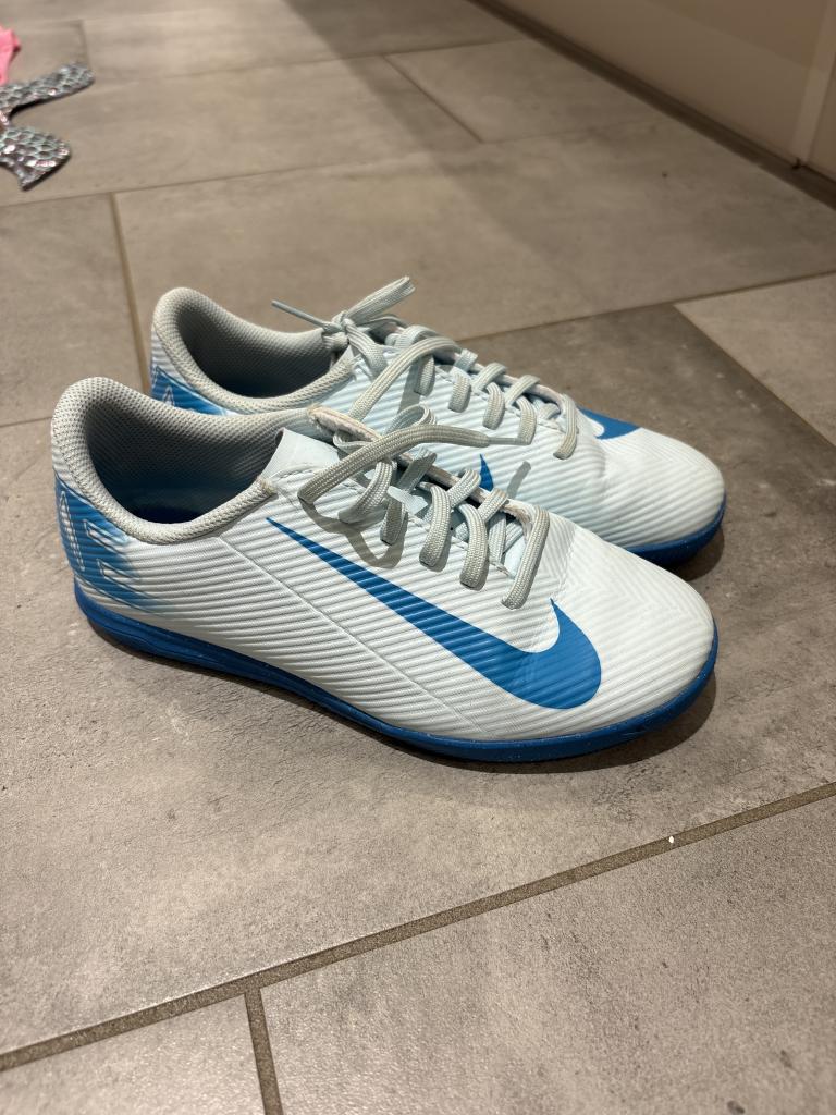 Nike indendørssko