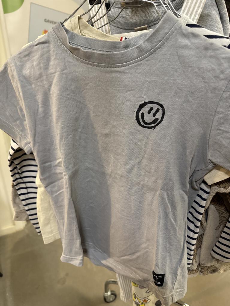 Grå T-shirt fra 157