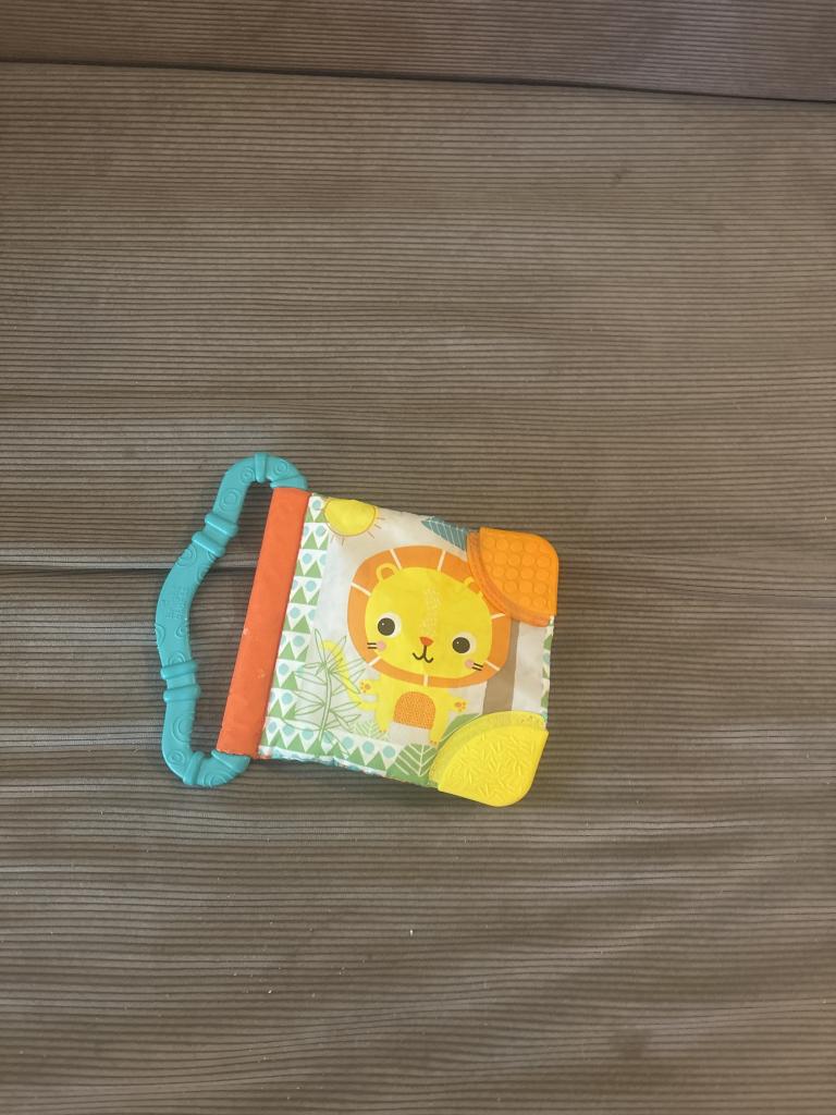 Aktivitetsbog til baby