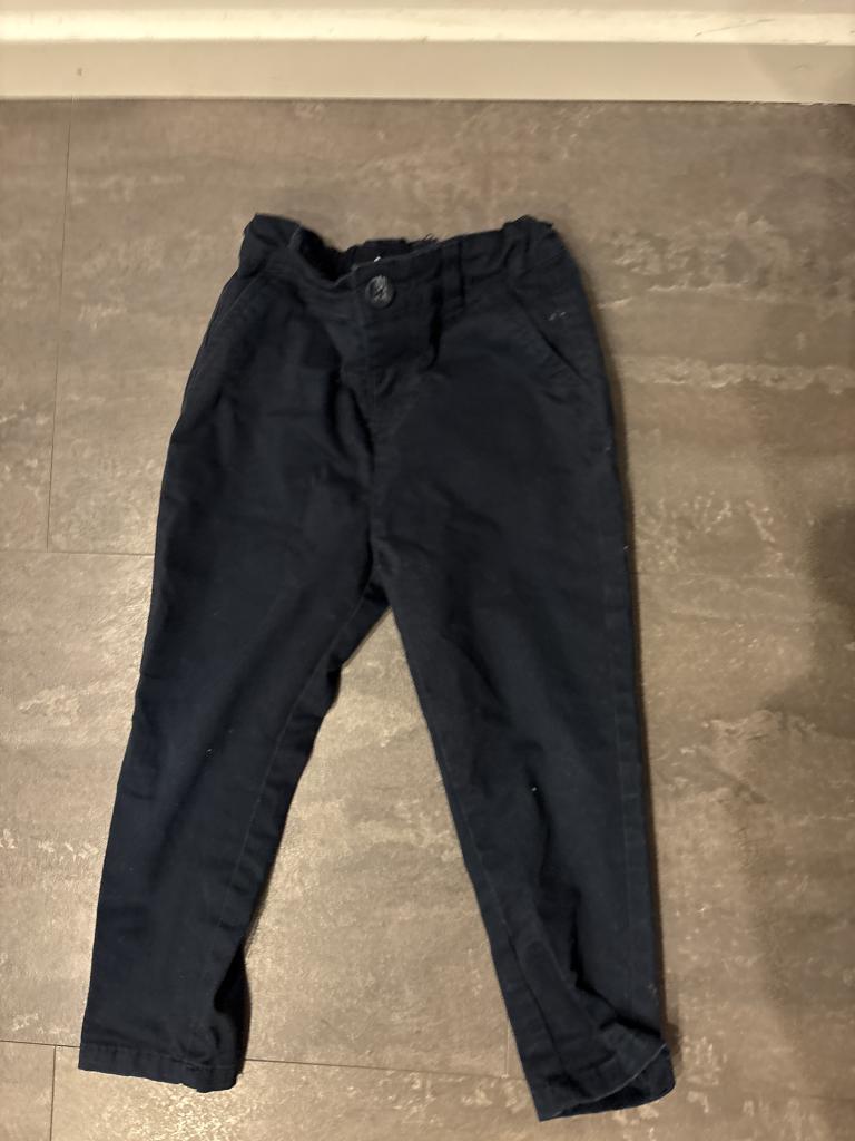 Blå chinos