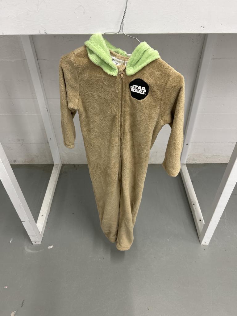 Baby Yoda kostume