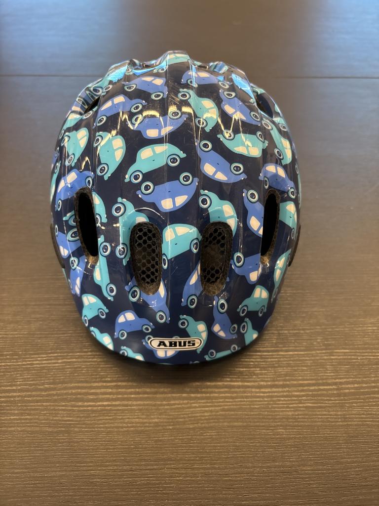 ABUS cykelhjelm