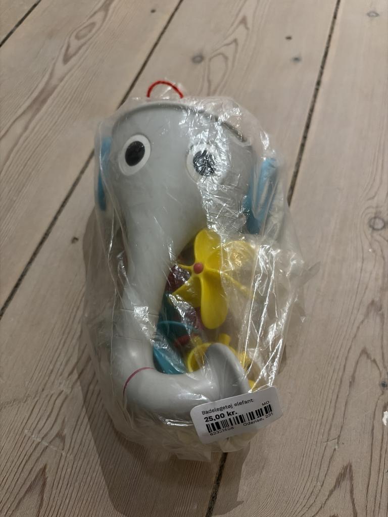 Badelegetøj elefant