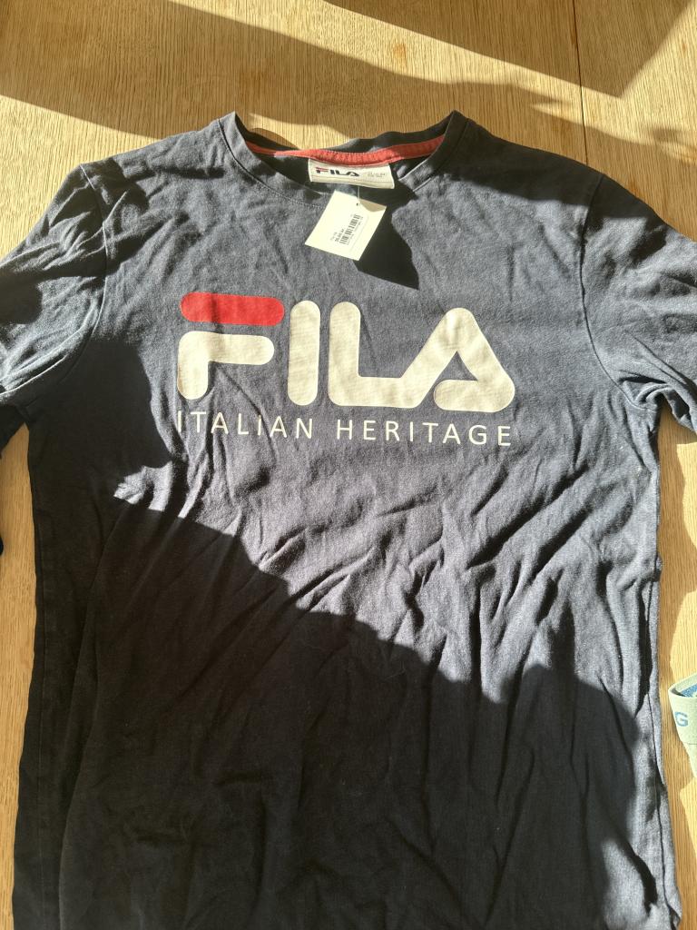 Fila blå