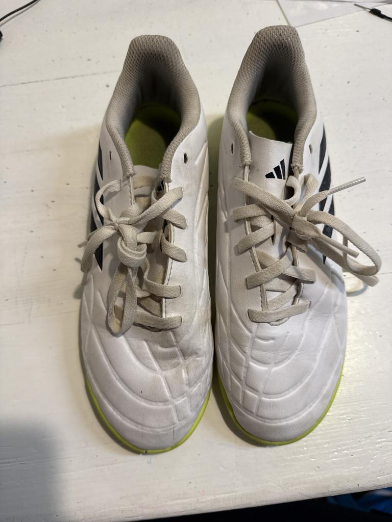 Adidas sportssko