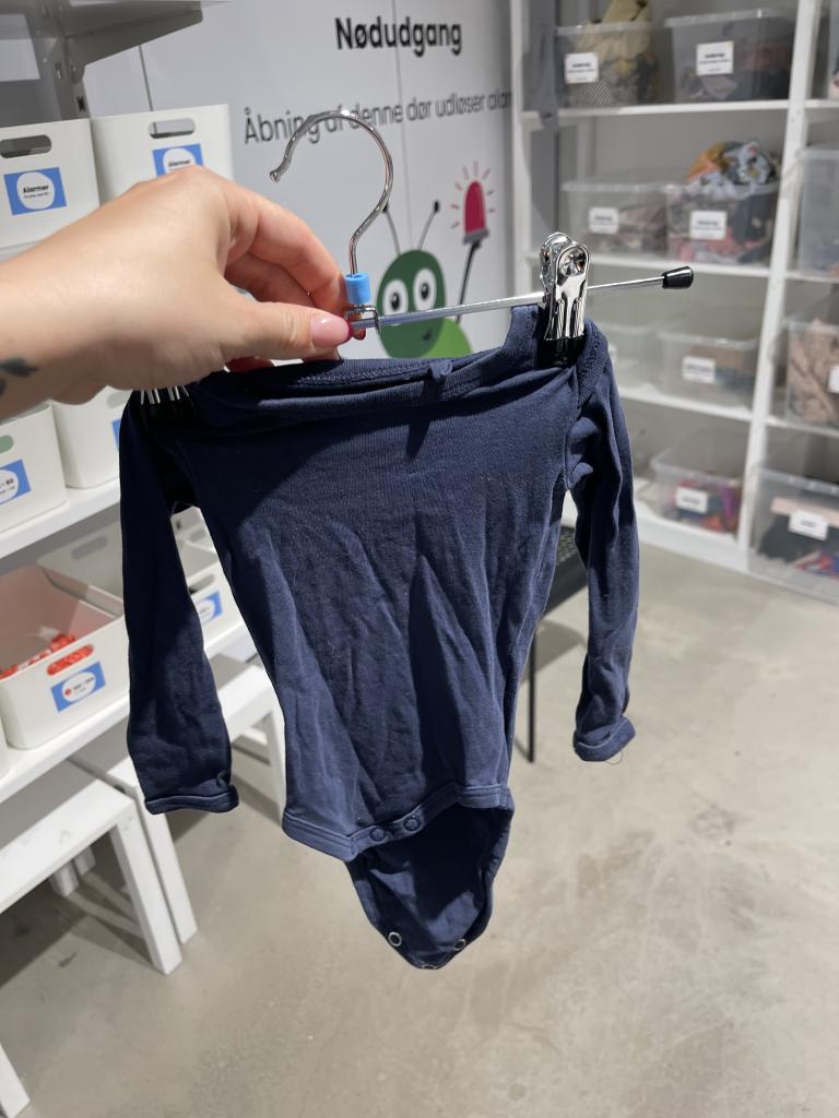 Blå body 68